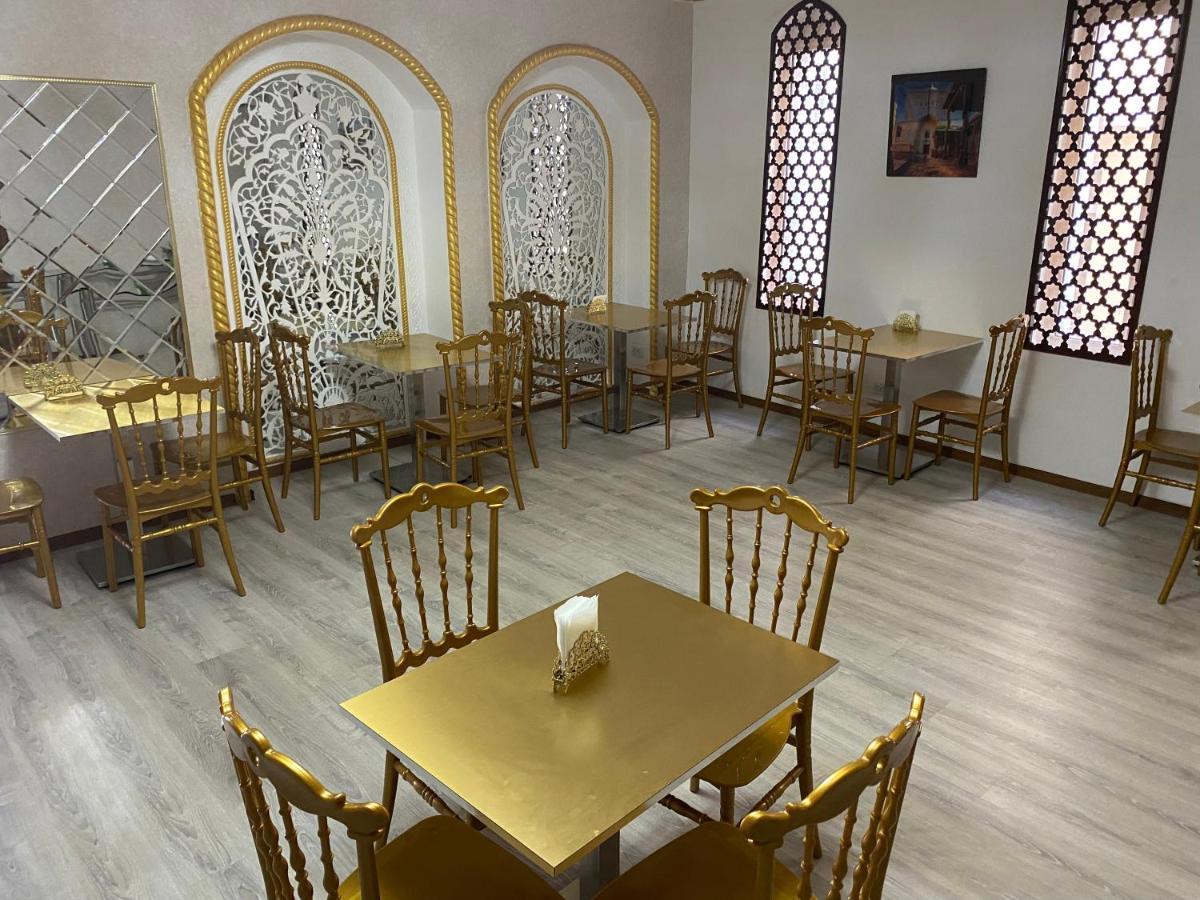 Hotel Uzbegim Ургенч Экстерьер фото